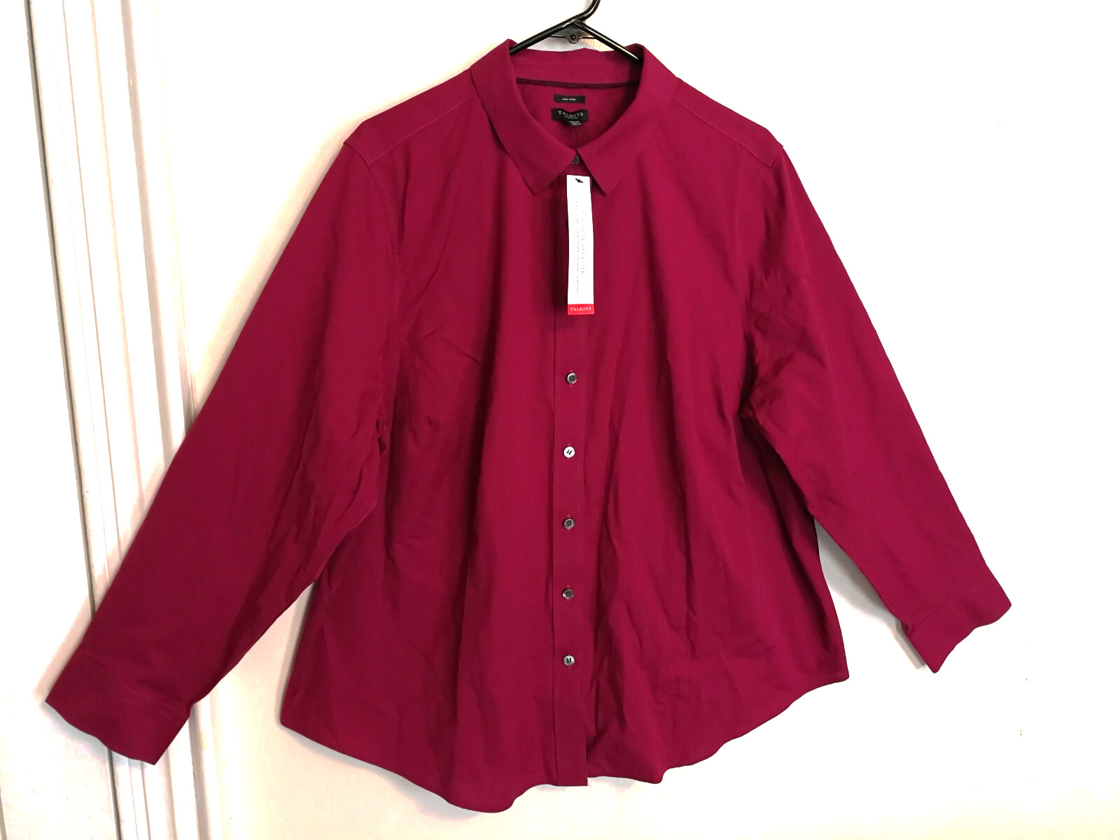 Talbots Womens Blouse 22WP Petite Magenta Non-Iron Button Up Shirt Long Sleeve