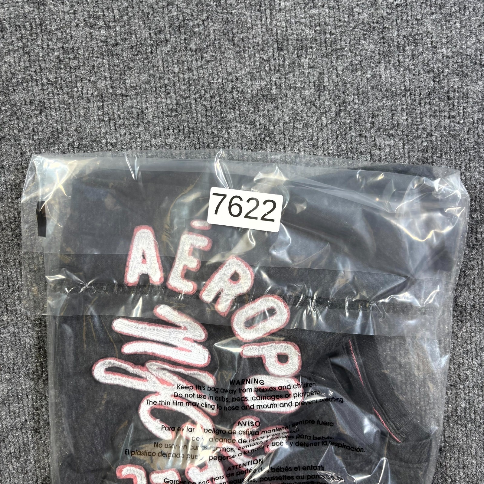 Aeropostale T-Shirt Women’s M Gray Embroidered Casual Outdoor Summer Travel