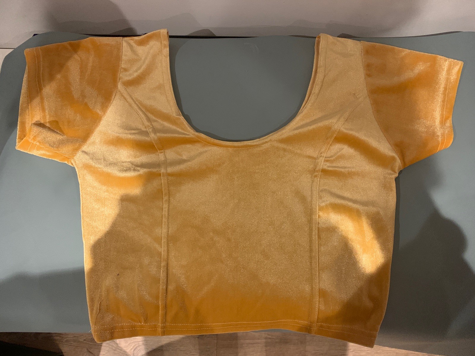 Gold Strechy Velvet Indian Belly Dance Sari Blouse Crop Top Size S-M