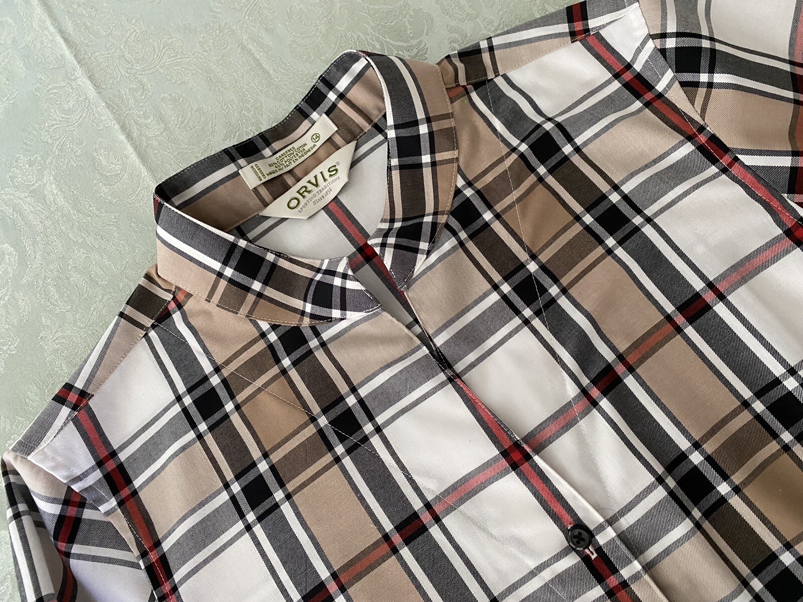Orvis Women Size 14 Carefree Long Sleeve Plaid Shirt Button-up Stand collar A936