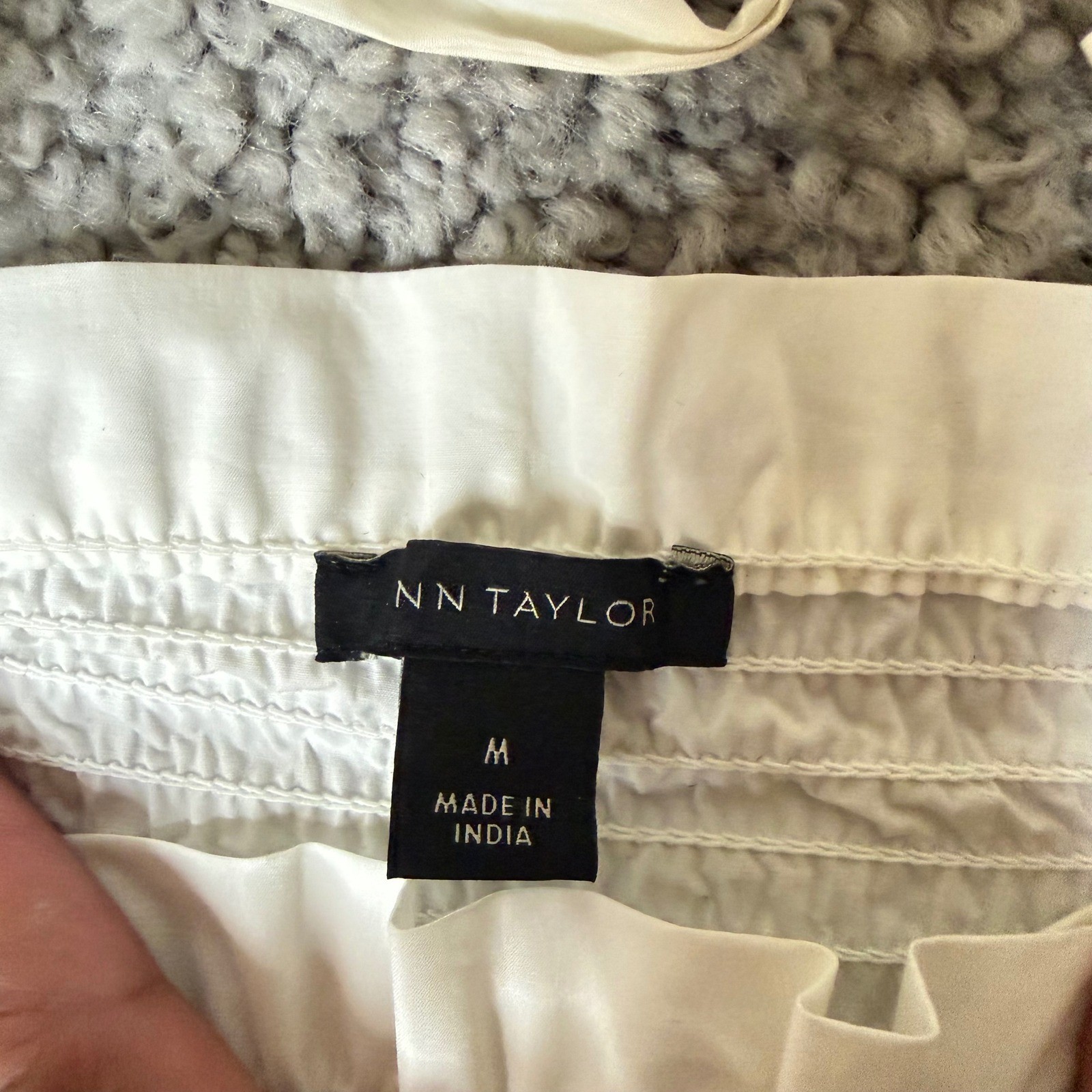 Ann Taylor White Smocked Tie Shoulder Babydoll Camisole Top Womens Size M 443357