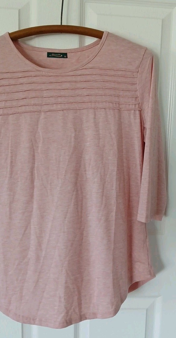 2 Ofeefan – Womans 3/4-Sleeve Tops – Size M – 1 Pinkish & 1 White Color – Look!!