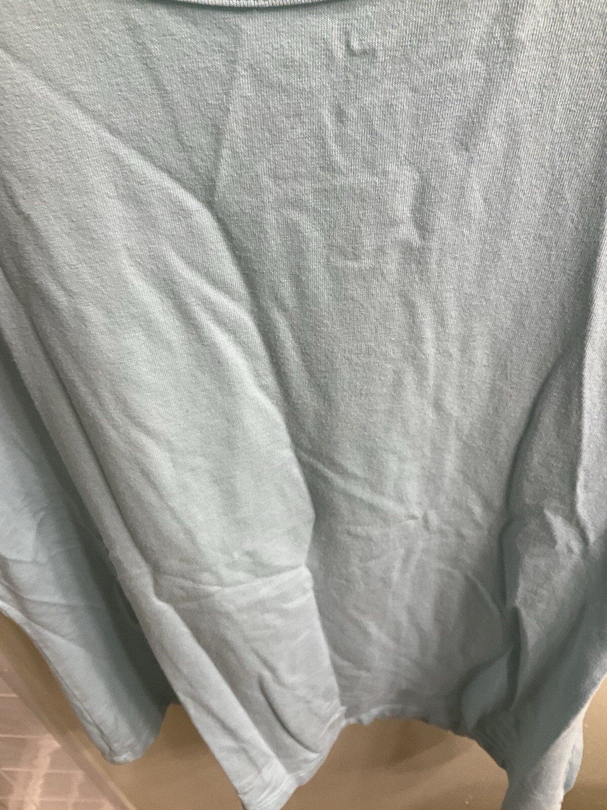 J. Mclaughlin Women’s Stretch short sleeve T-Shirt Size Medium Light Green Yoga
