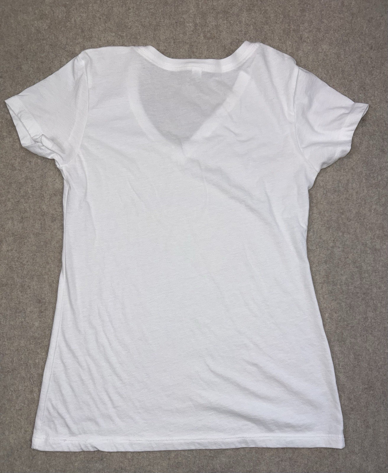 Next Level Ideal T Women’s Size Lg Slim Fit White Vneck NWOT