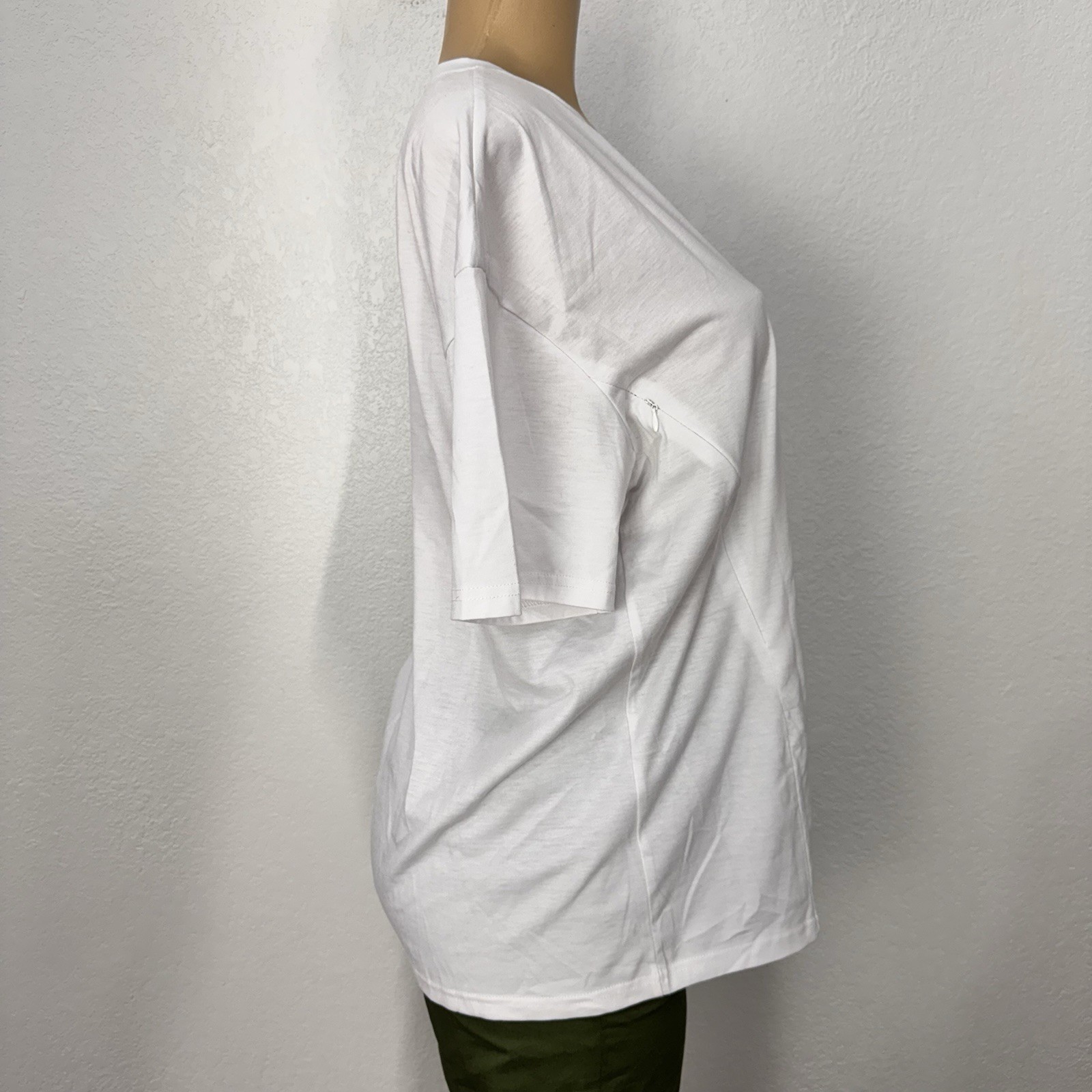 White V Neck Zip Sides Short Sleeve Boxy Tee Shirt Womens Size M Casual Top New