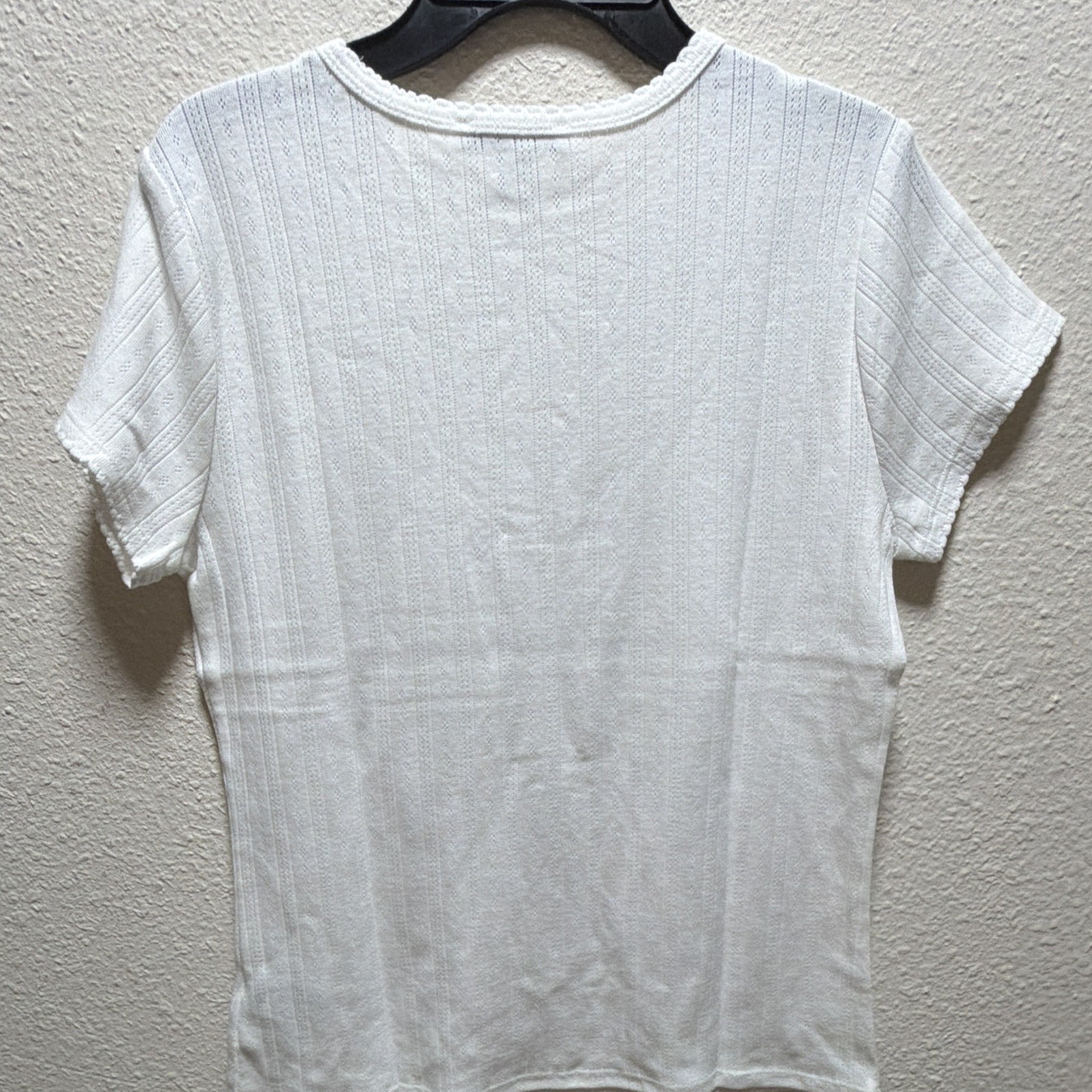 Free Assembly Women’s White Knit Cotton Ruffle Round Neck Tee Short Sleeve L