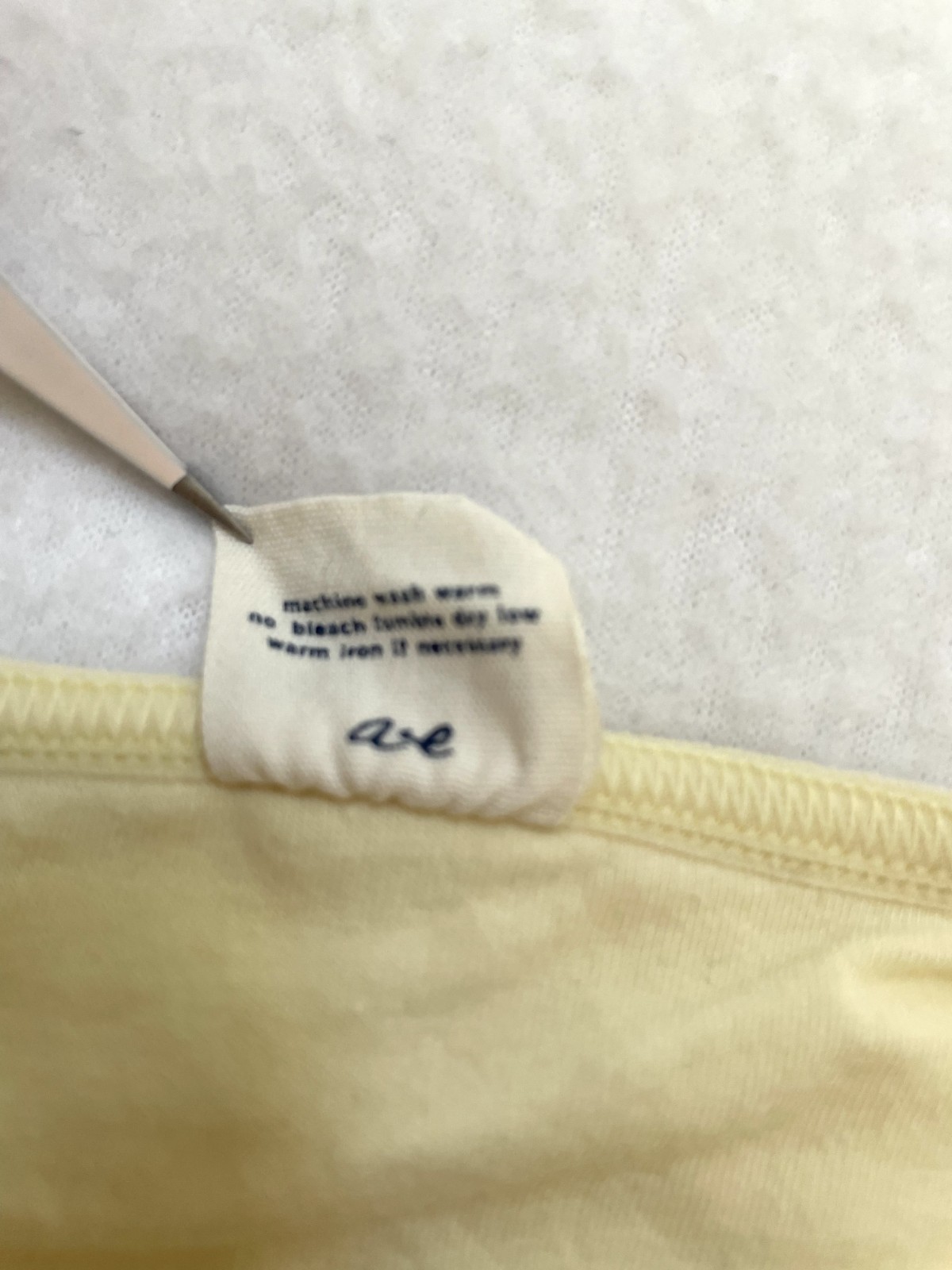 Vintage 90s, Y2K American Eagle Yellow Cami Tank Top Shelf Bra Straps Stretch S