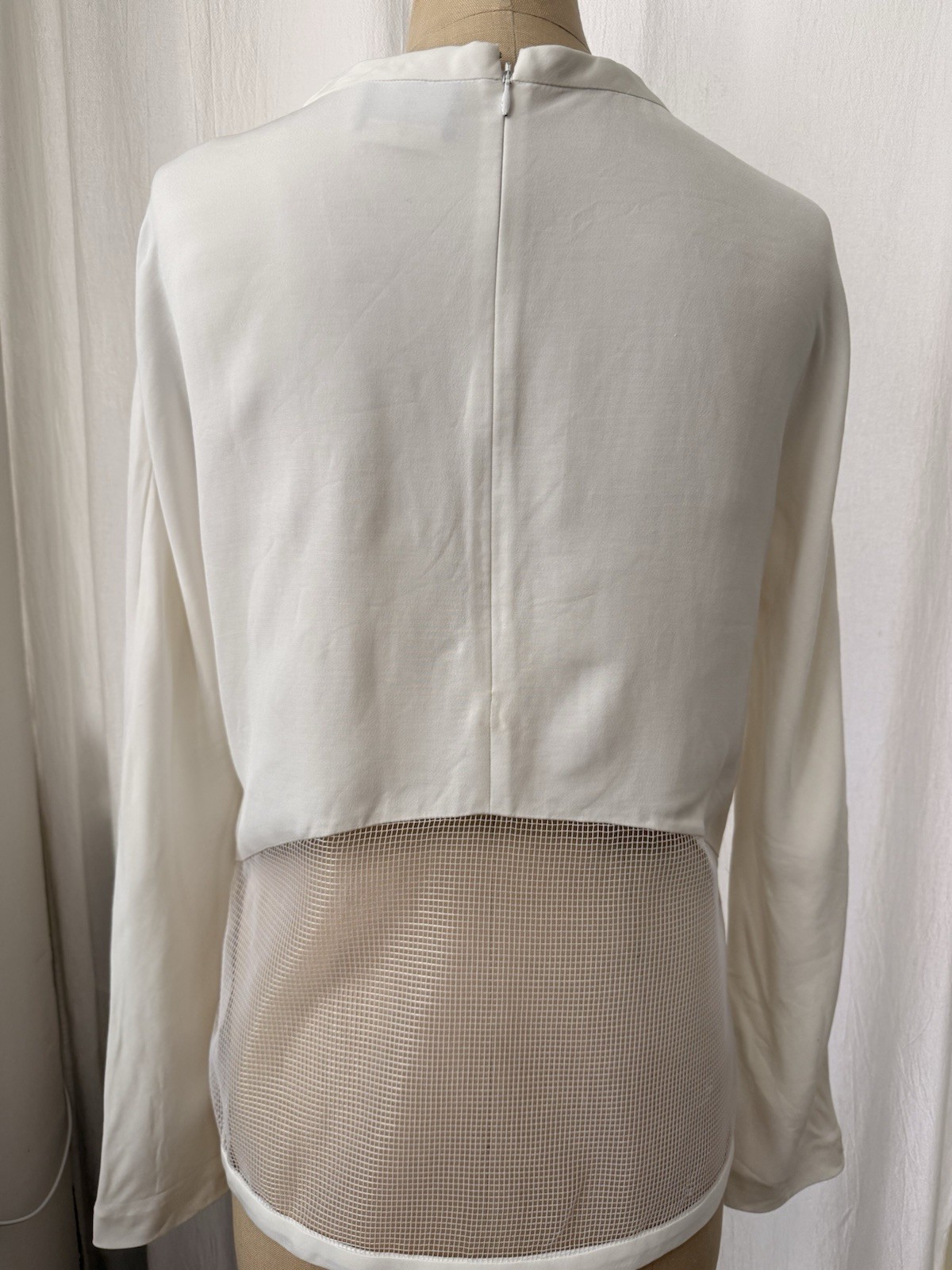 Edun x Barneys, Mesh Border, Long Sleeve Crepe Knit Top, sz 6
