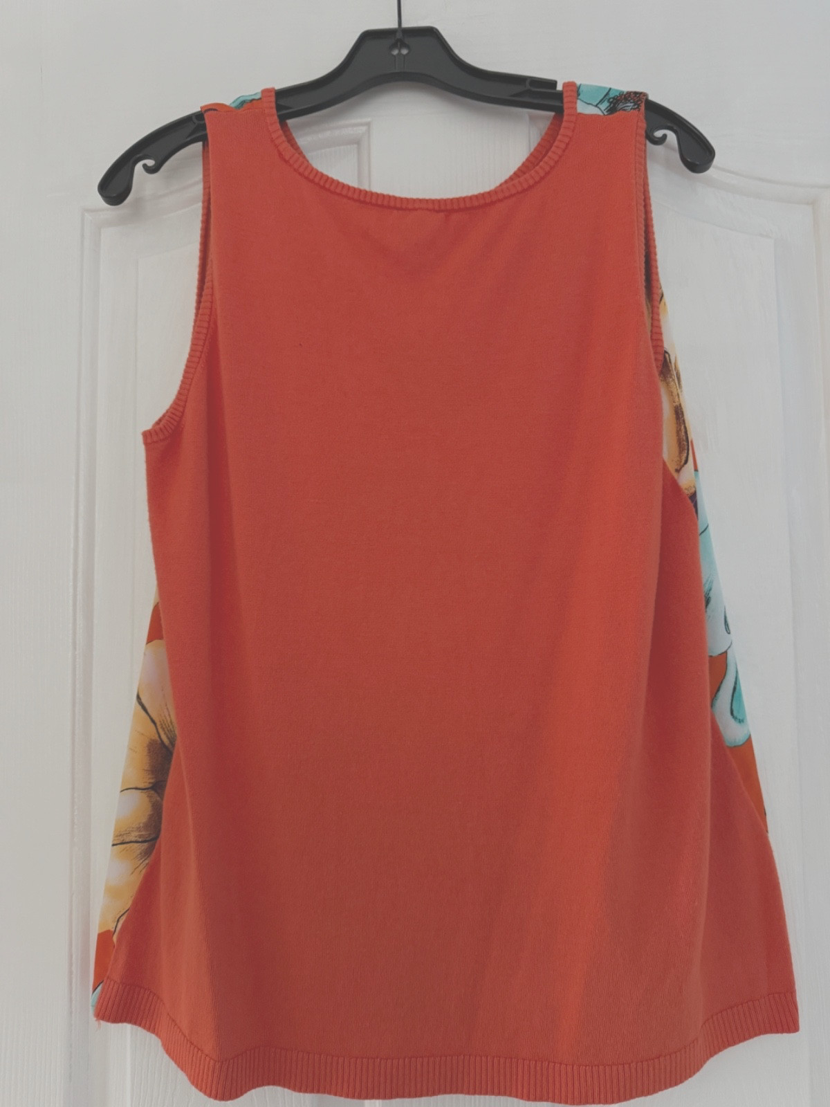 NWOT! CHICO’s Size 2 (Large) Tropical Orange Tank Shell Top w/Floral