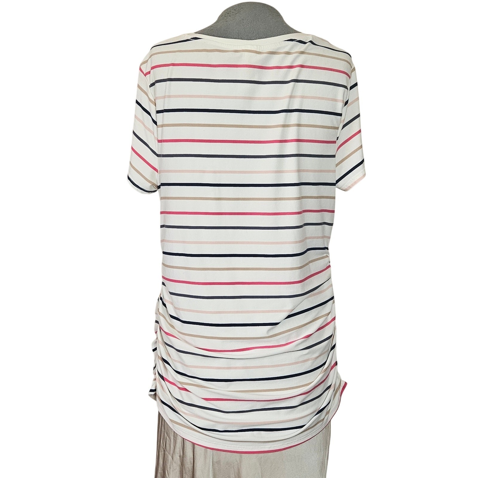 Maternity Short Sleeve Tee Size Large