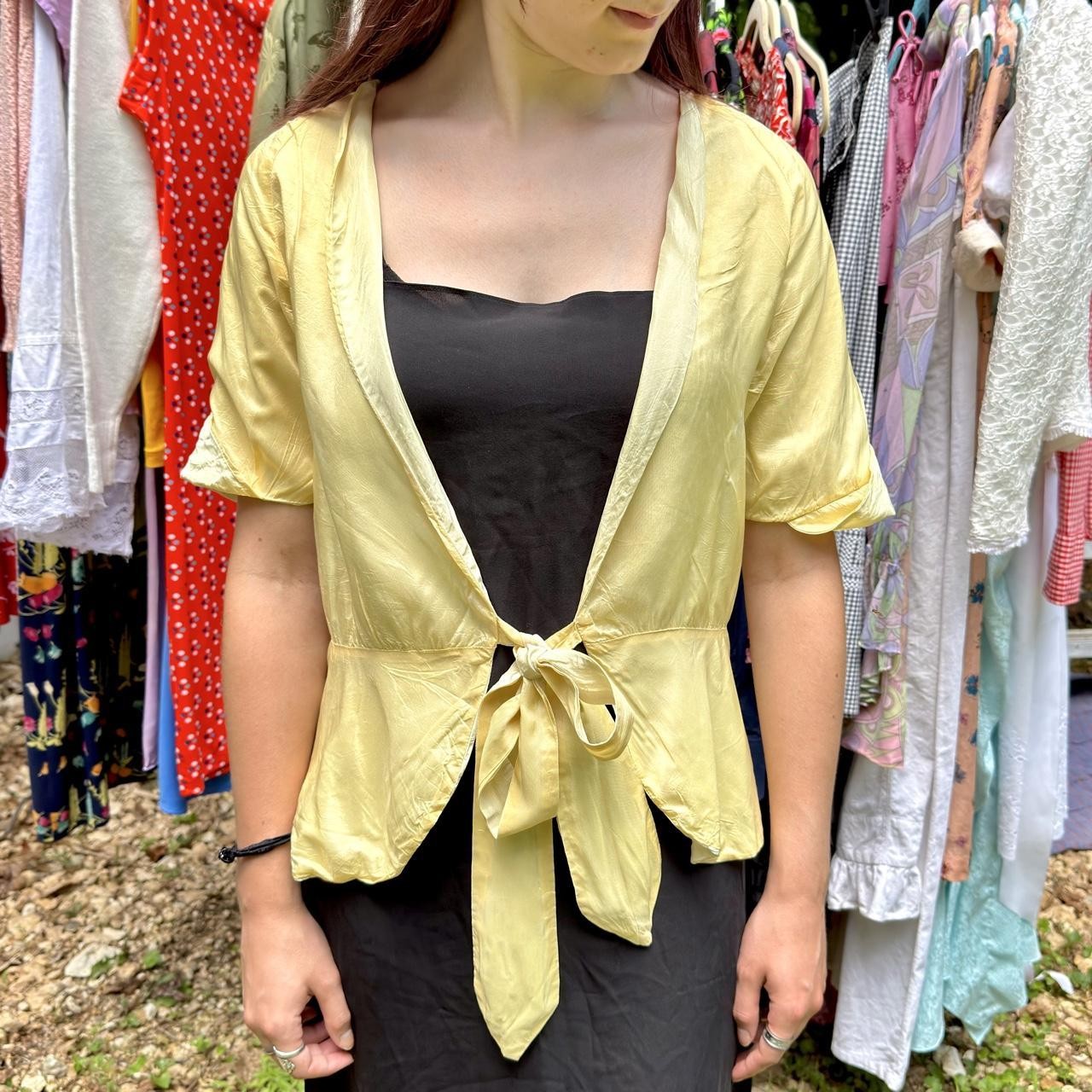 Extremely rare 1930s 2 tone yellow cold rayon large tie front lounge blouse