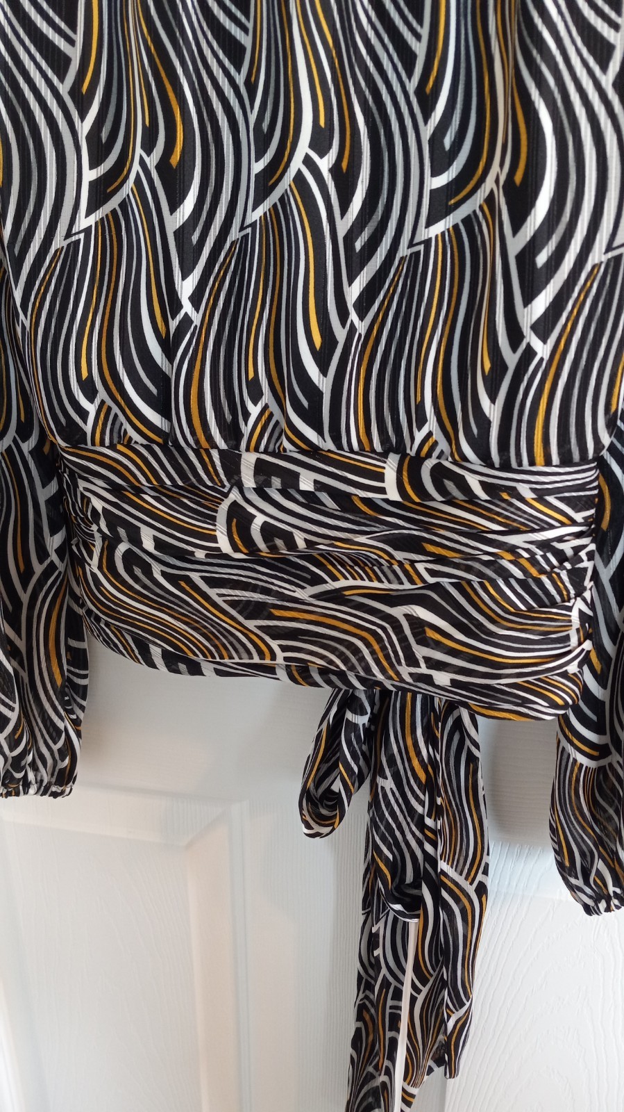 White House Black Market Sheer Blouse Wide Elastic Waist Tie Black Lined 12 L