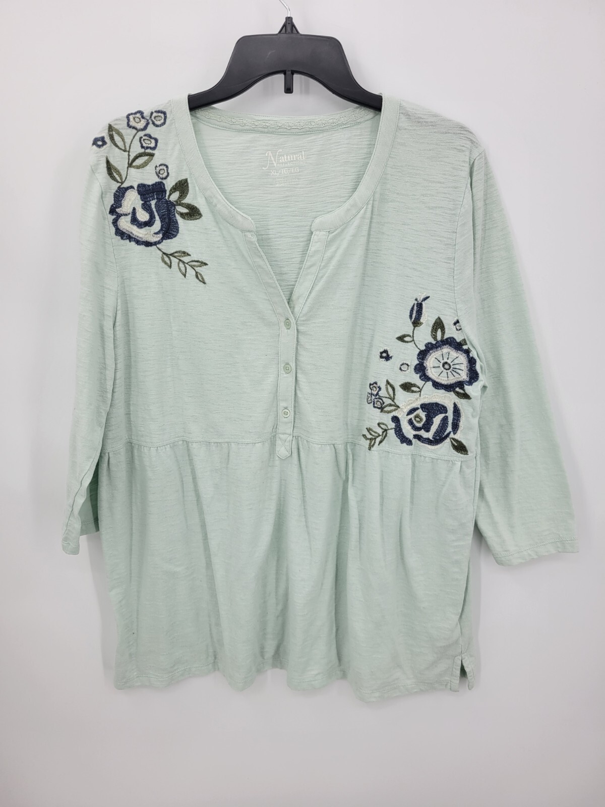 Natural Reflections Top Womens XL Minte Green Embroidered Floral Boho Pullover
