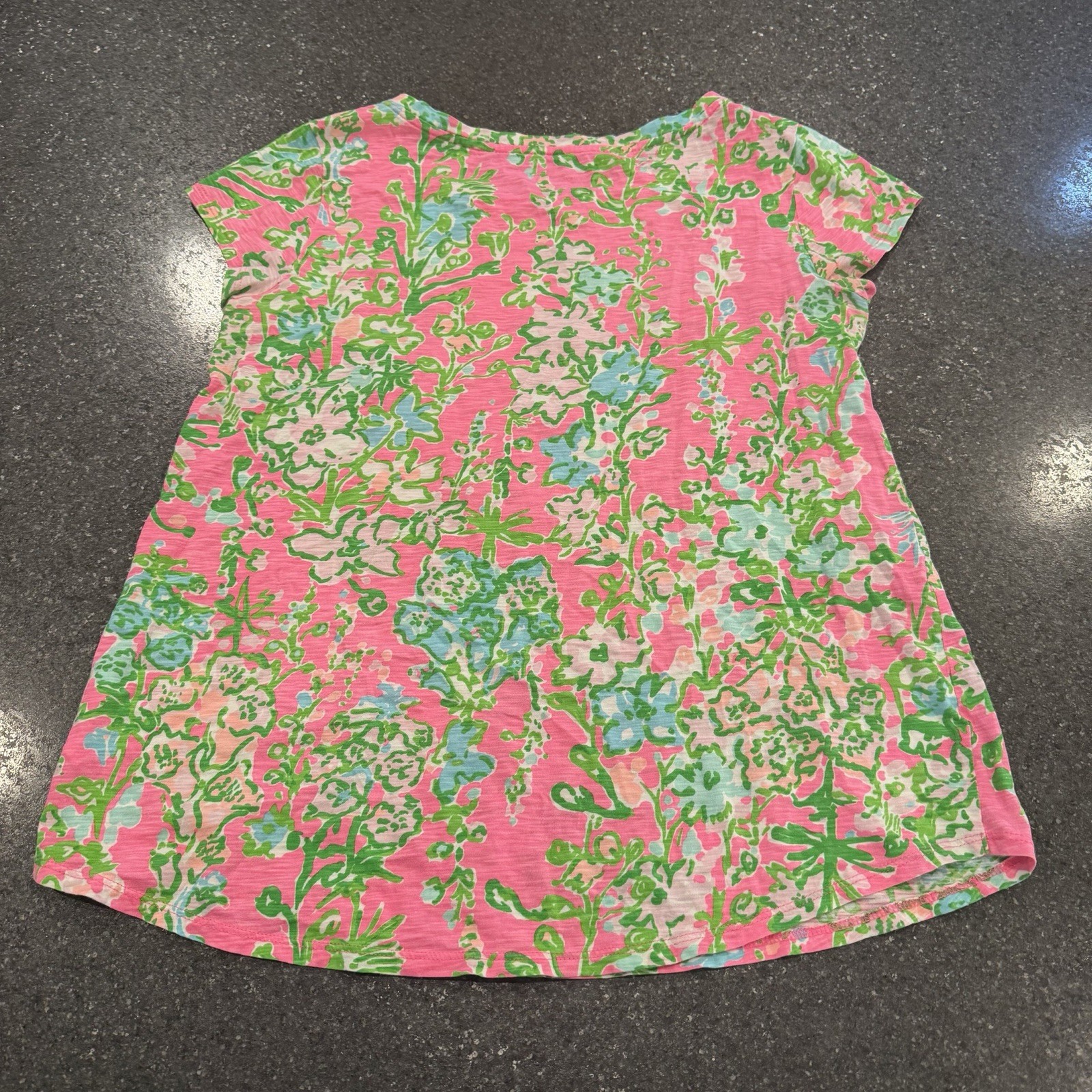 LILLY PULITZER ~ All Over Pink Palmetto Southern Charm Print Short Sleeve Top Sm