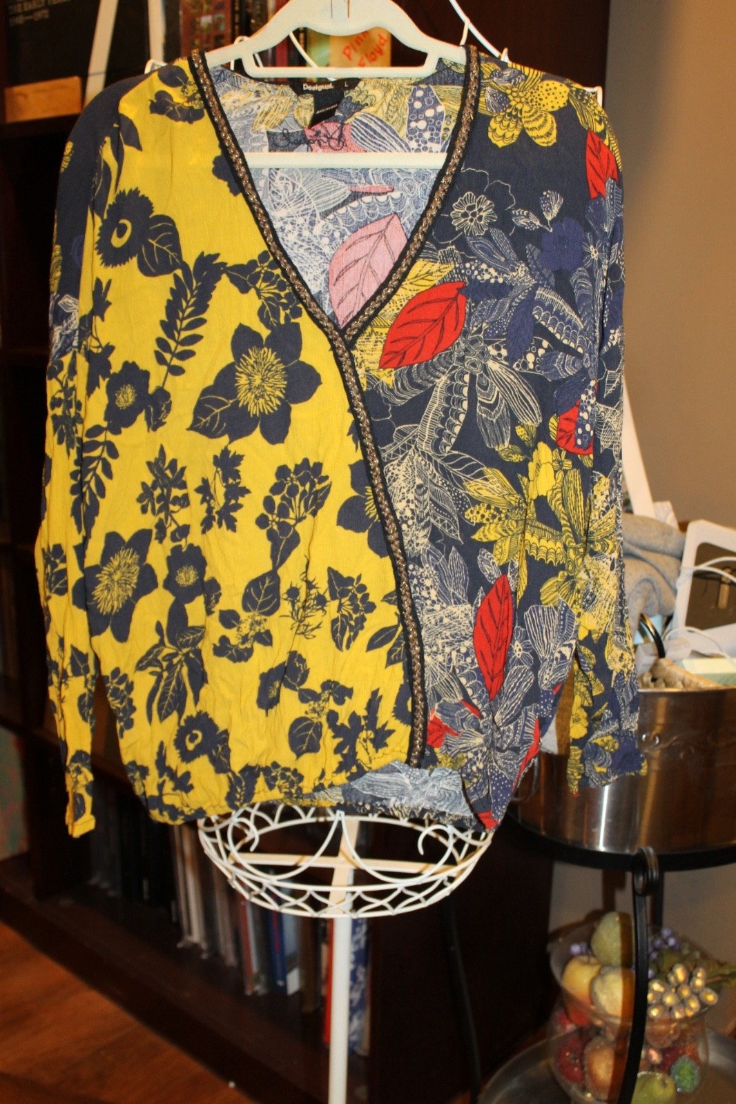 Desigual Yellow Blue Floral long sleeve Top Shirt Women’s L (bin326)