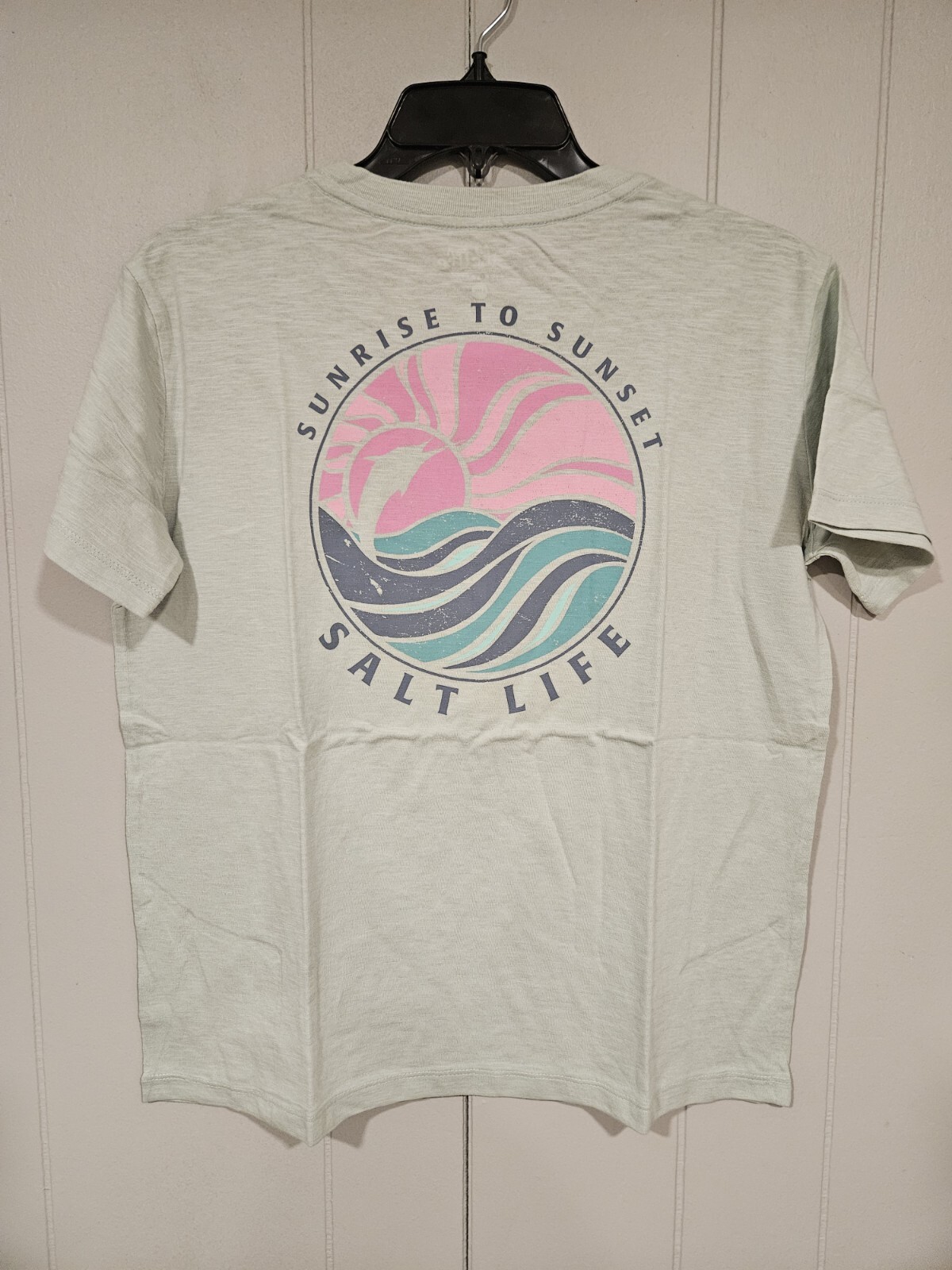 Salt Life Sunrise To Sunset Womans T-Shirt Light Green Size Small Live Salty NWT
