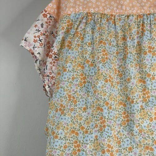 American Eagle Retro Cottage Patchwork Top Small Floral Twee Oversized Layering