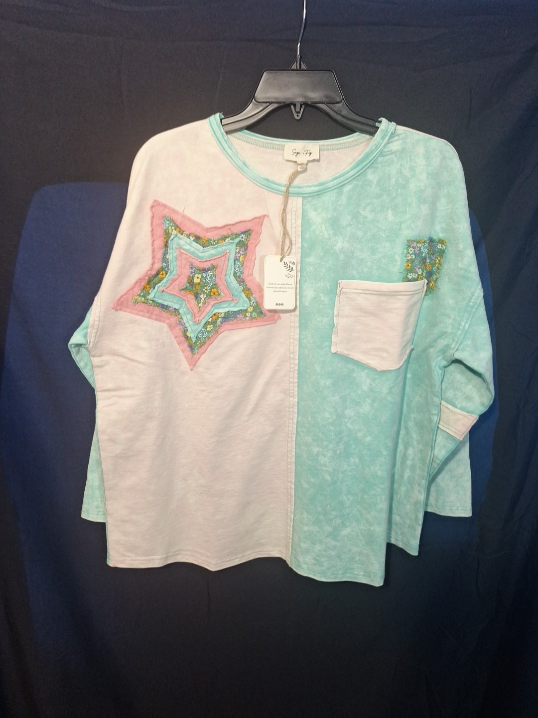 Sage + Fig Boho Sweatershirt Green White Pink Patches Long Sleeve Small 1…