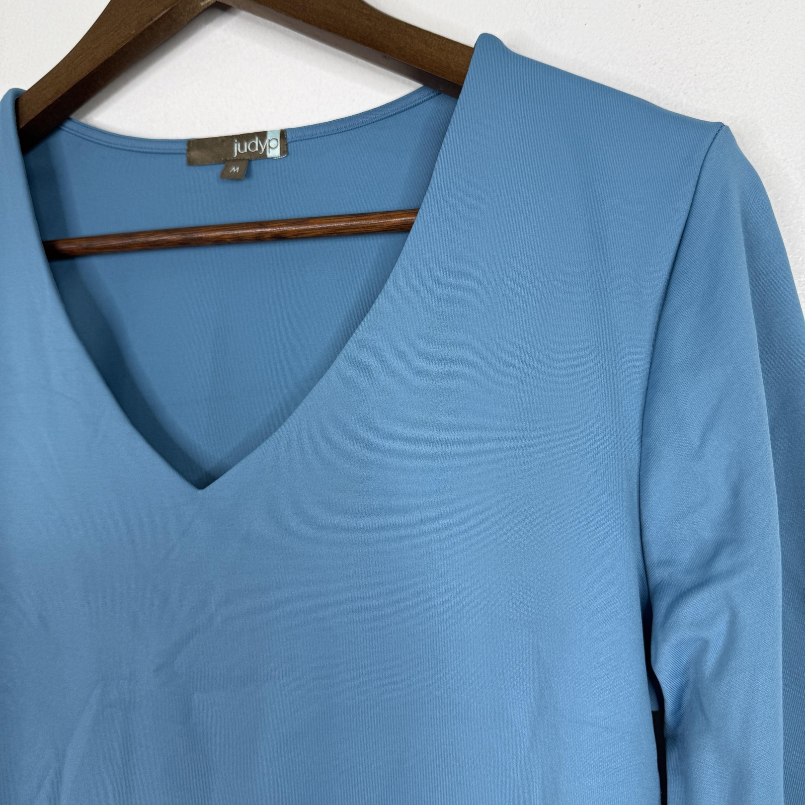 Judy P Top Blouse Womens M Blue Microfiber Stretch 3/4 Sleeve V Neck Basic USA
