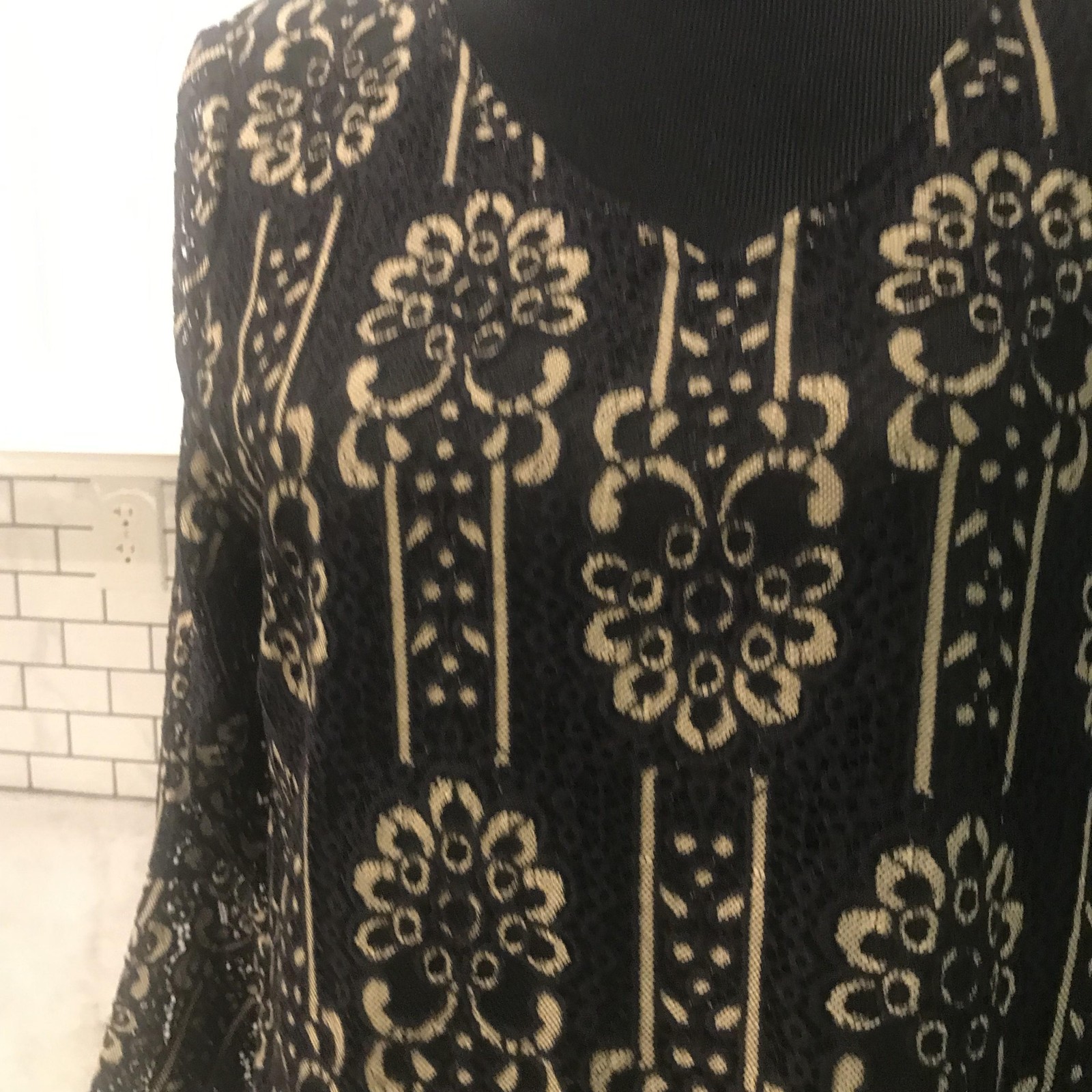 Calessa Tunic Womens Large Black Lace Top Shirt V Neck Bohemian Western New Tags