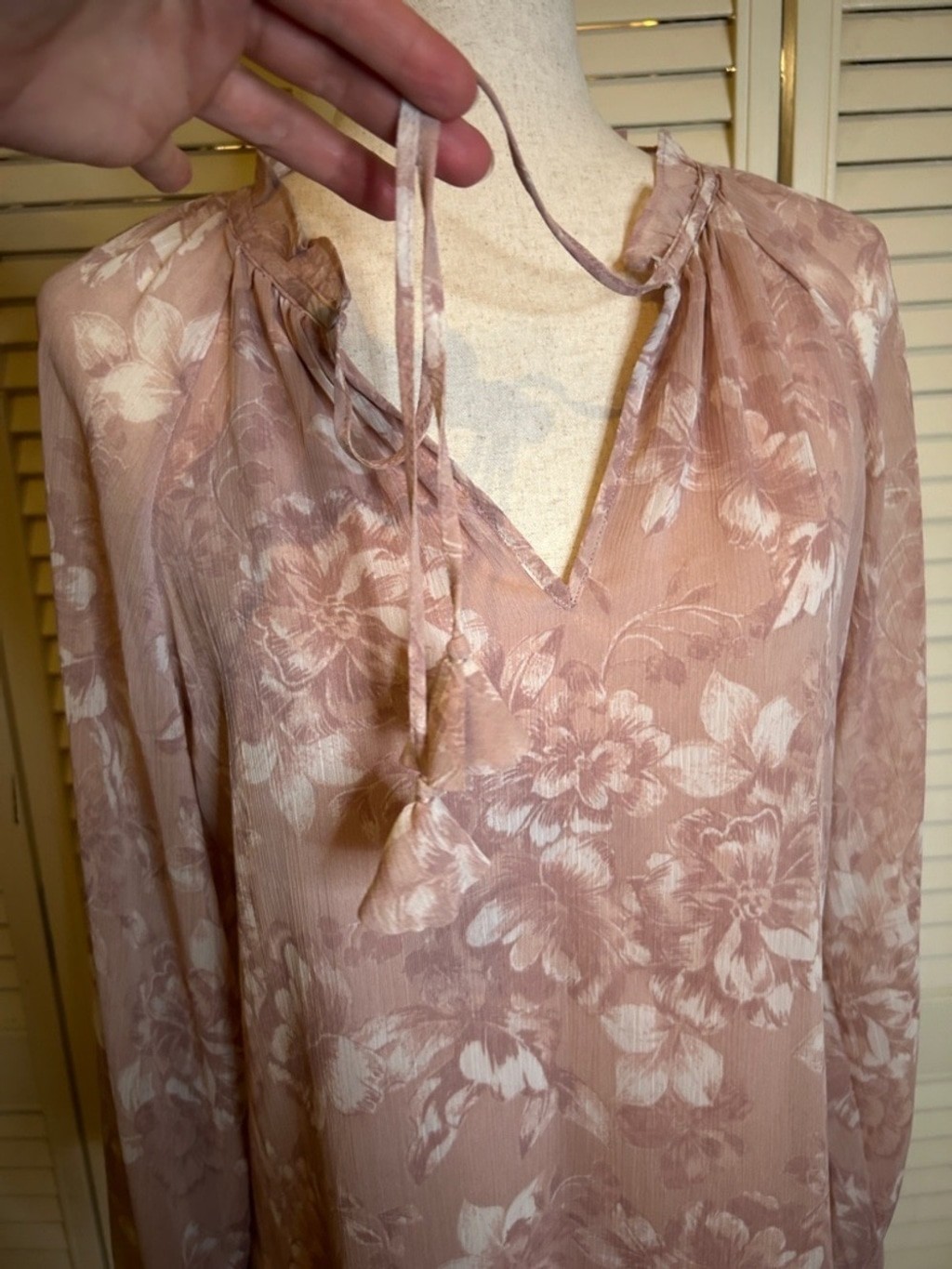Joie Rose Taupe Floral Tie-Neck Blouse | Small