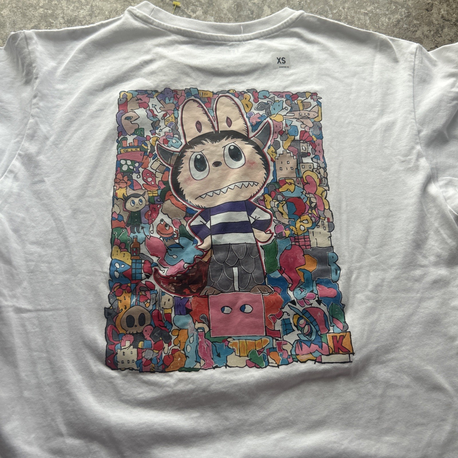 Uniqlo x POP MART UT Graphic T-Shirt THE MONSTERS LABUBU White XS US Seller