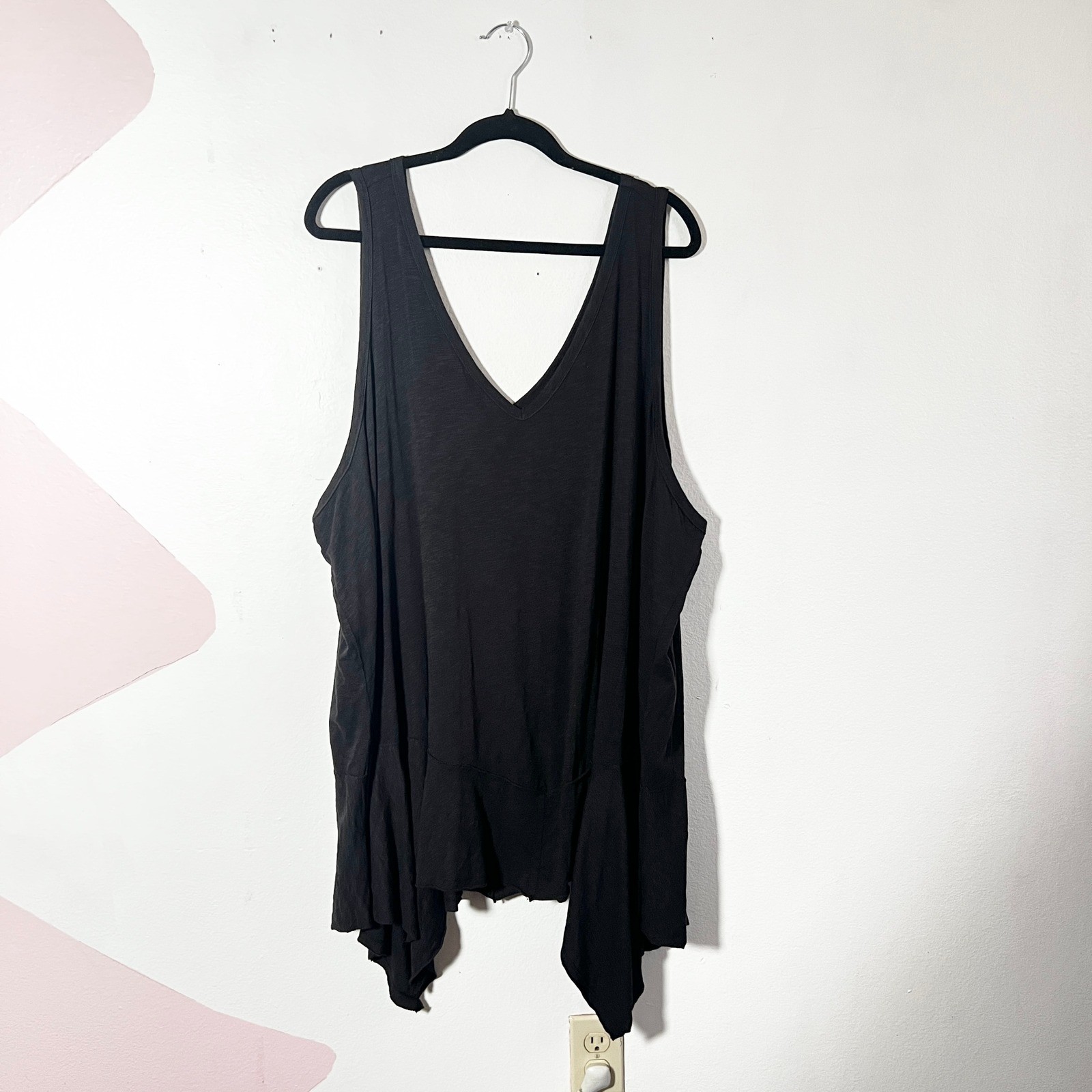Torrid Tank Top Women’s 5X Plus Black Sharkbite Asymmetrical Gothic
