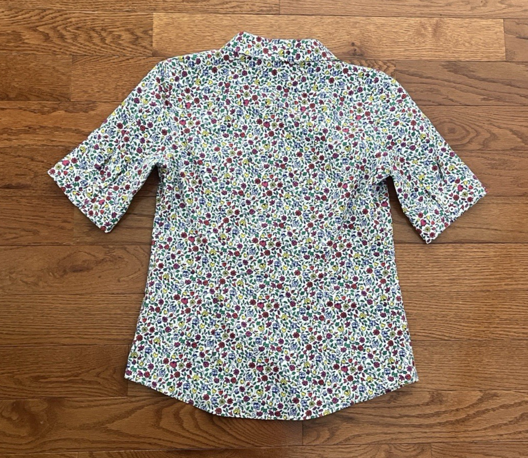 TALBOTS White Floral Short Sleeve Non-Iron Button Up Blouse Shirt, Women’s 2