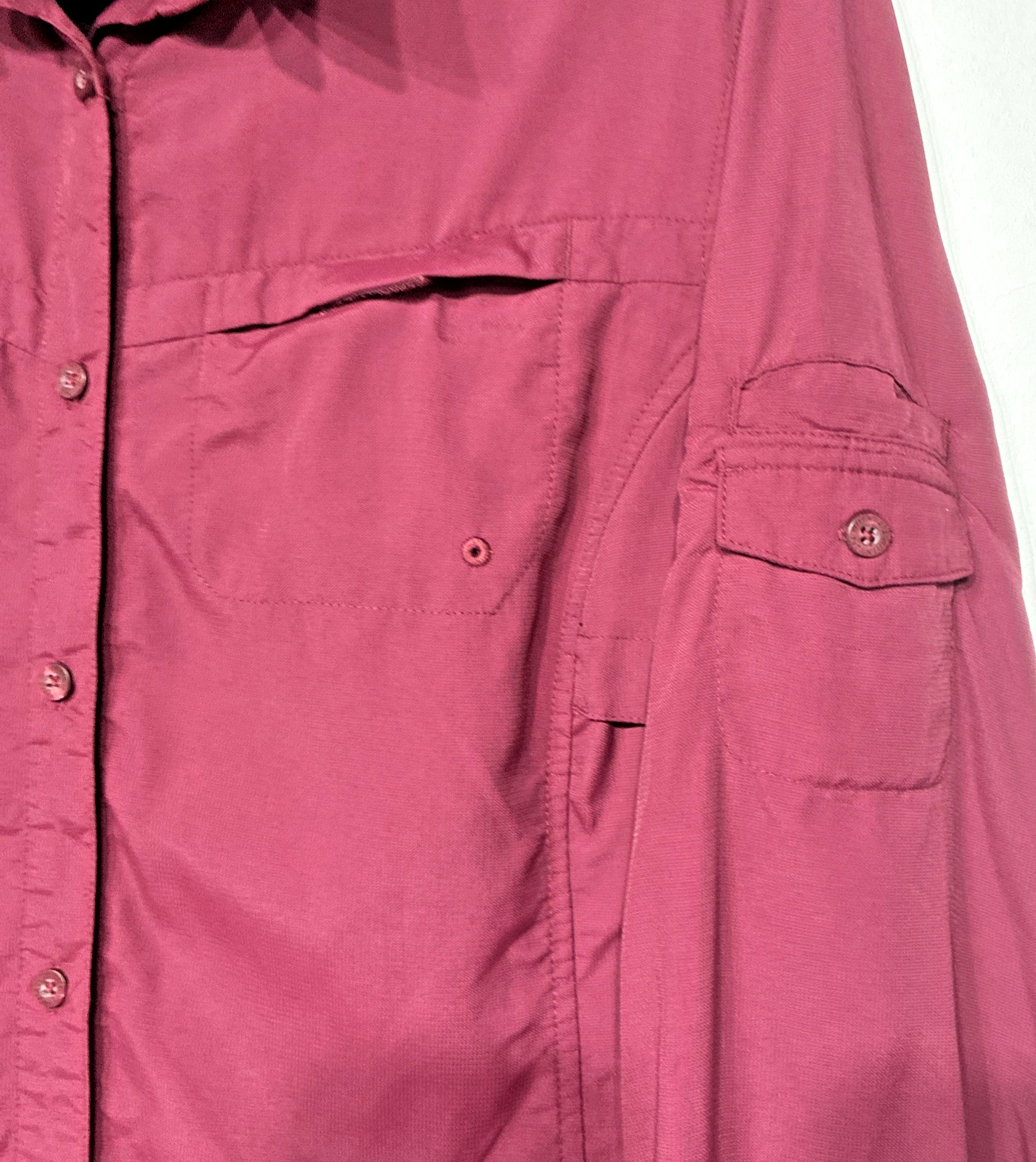 Columbia Titanium Women’s Button Up Shirt Maroon Long Sleeve Outdoor Hiking Vent
