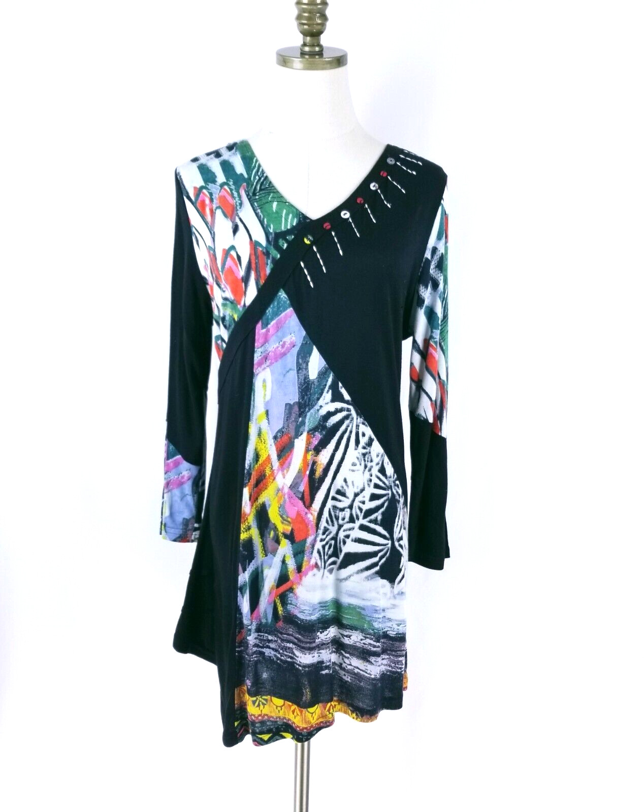 Parsley & Sage Tunic Top Size S Black Multicolor Button Accent Asymmetrical