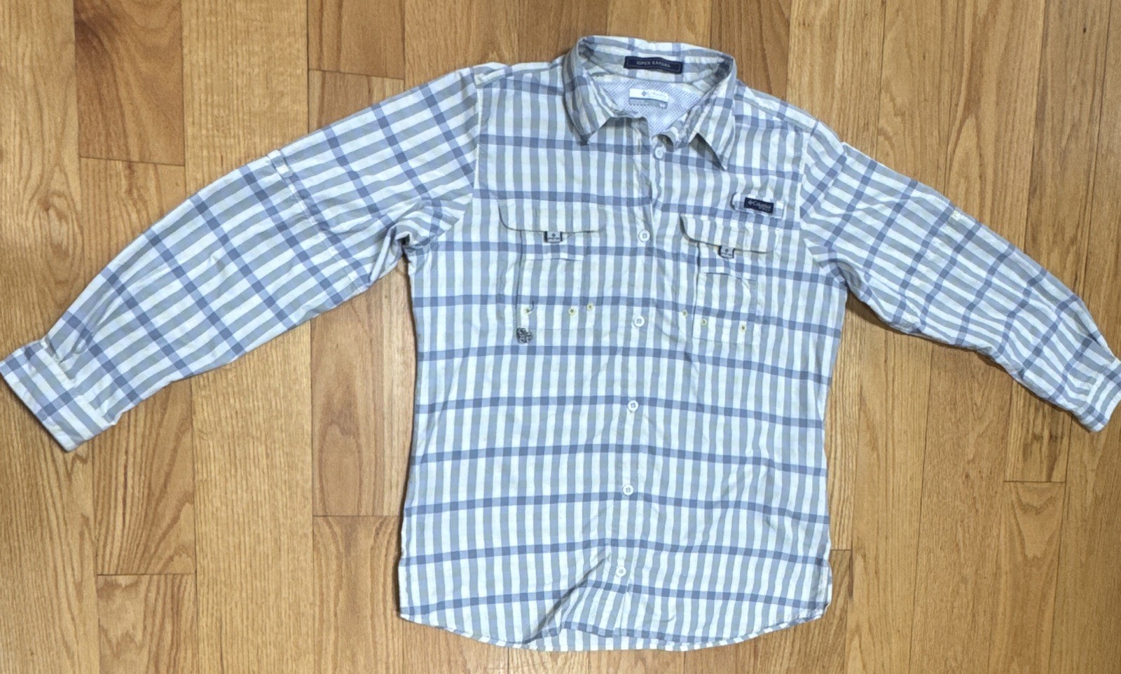 Columbia PFG Super Bahama womans M Plaid Long Sleeve Button-Up Fishing Shirt