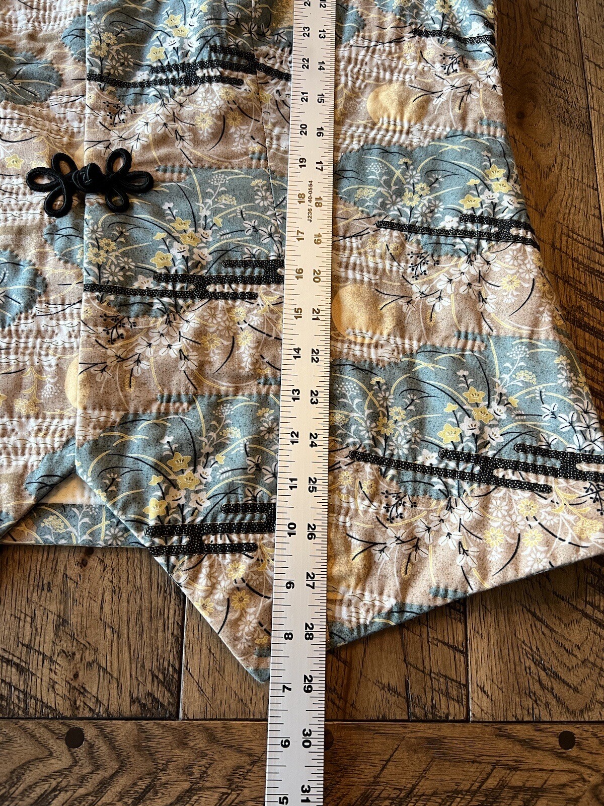 VTG Handmade Quilted Vest Granny Women’s Size M/L Charms Moon Flowers Boho 90’s
