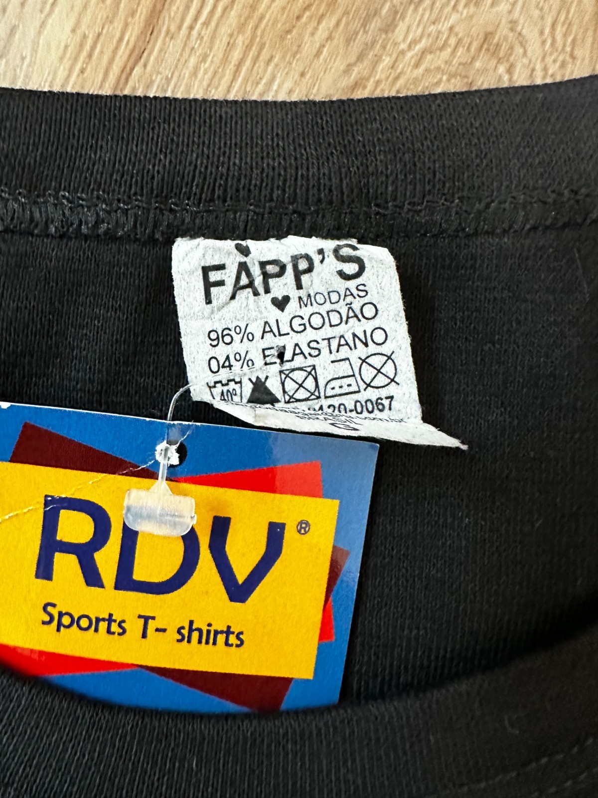 Brazil Rio de Janeiro Rhinestone Tee Shirt Black Fitted Stretch Top Made In Braz