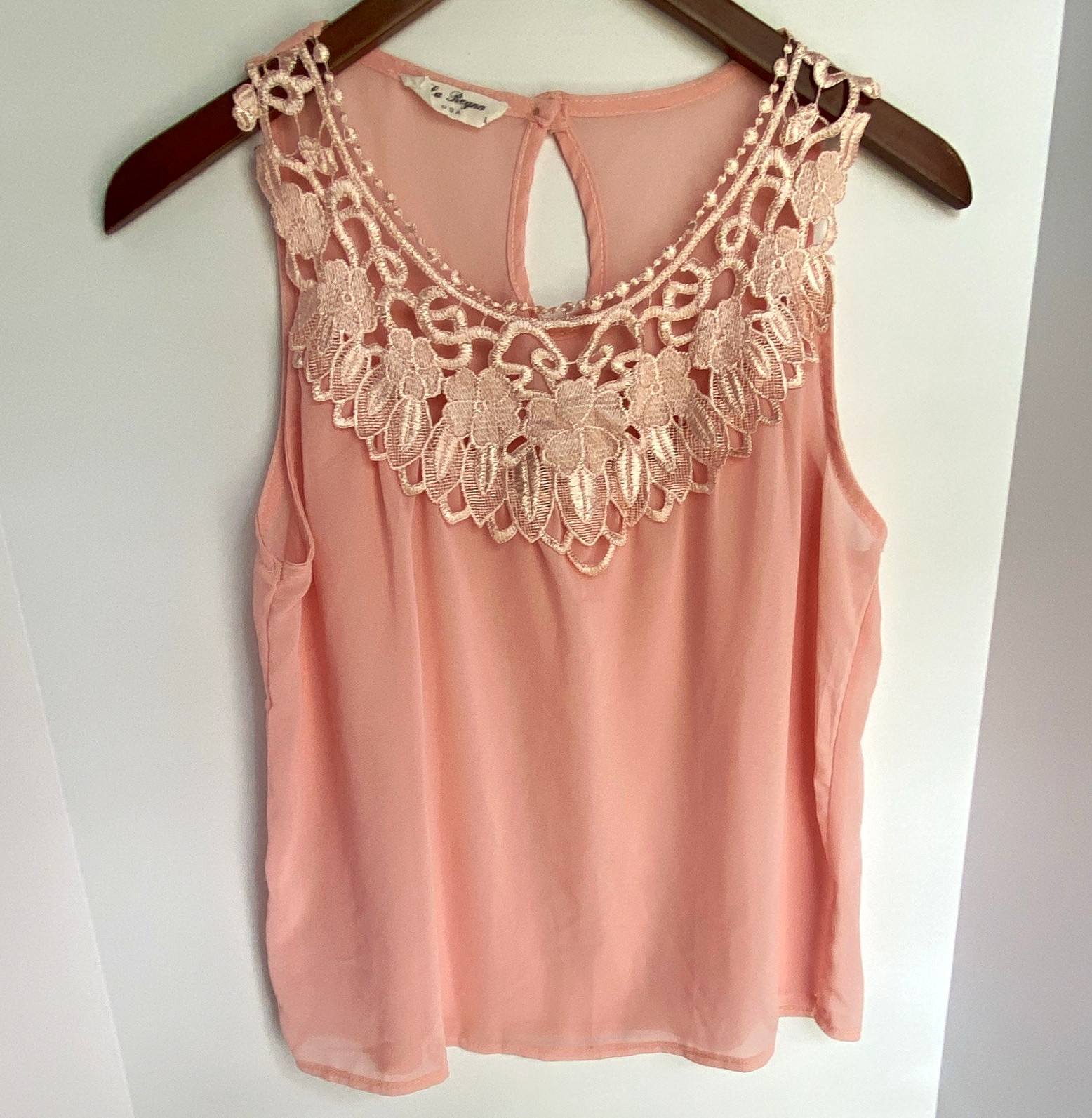 La Reyna Pink Solid Sheer Lace Round Neck Sleeveless Blouse Button Back, L