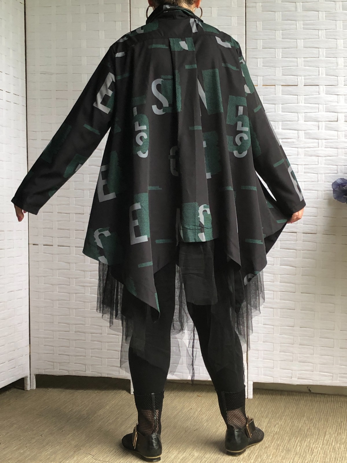 Black Green Asymmetric Graphic Tunic Shirt Necklace Artsy Lagenlook Boho OSFM