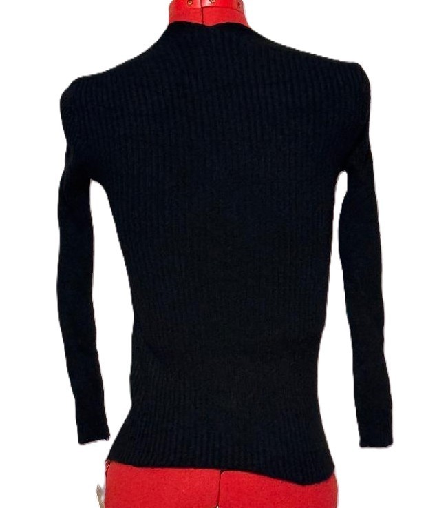 Floral Blooming Ribbed Queen Anne Neck Knit Top – Black – Size L – NWT