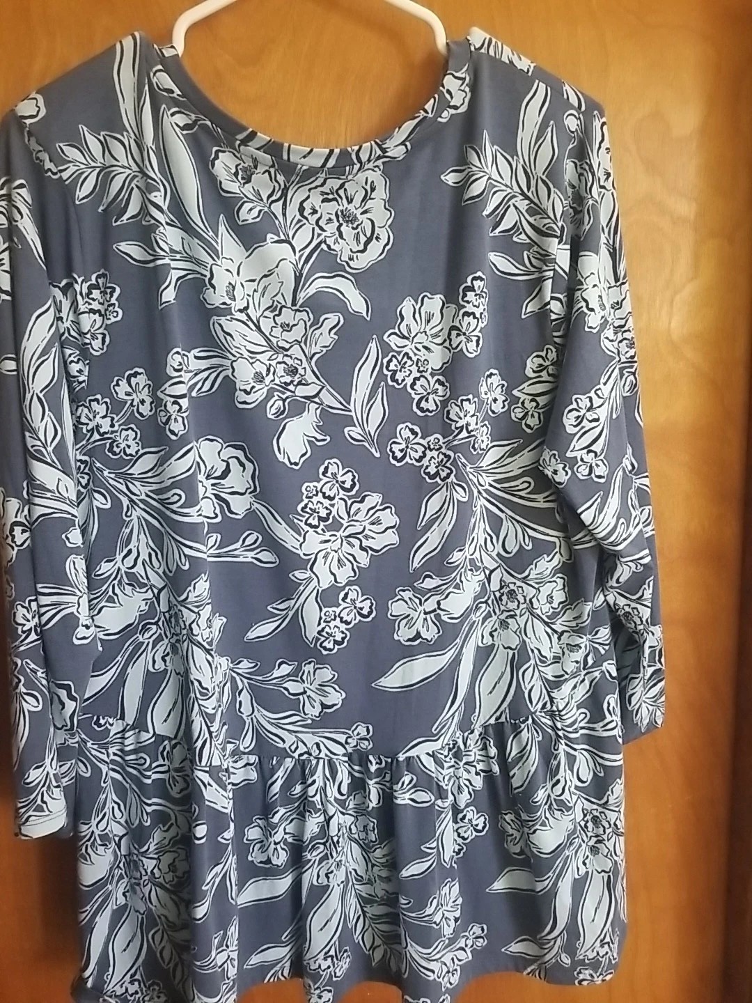 AnyBody Top Womens 3/4 Sleeve Blue Floral Cotton Blend Size Large