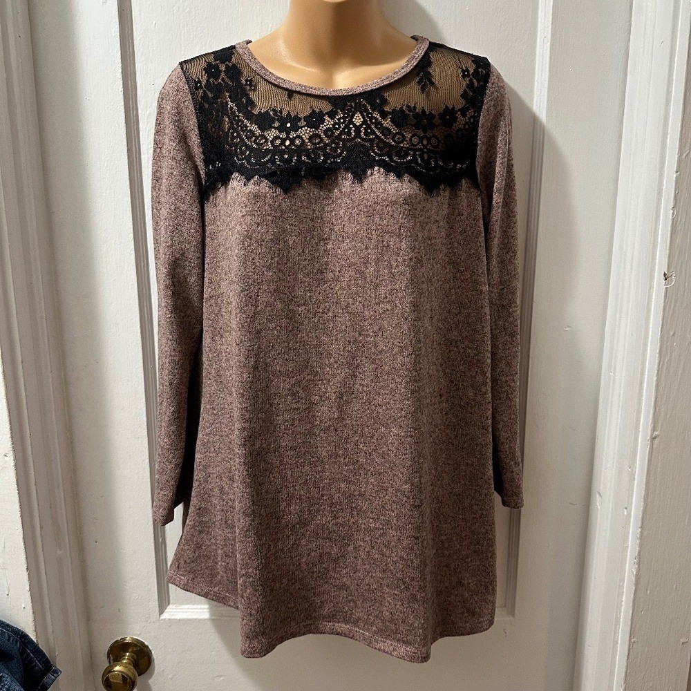 Pinkblush Brown and Black Lace Long Sleeve Top in M