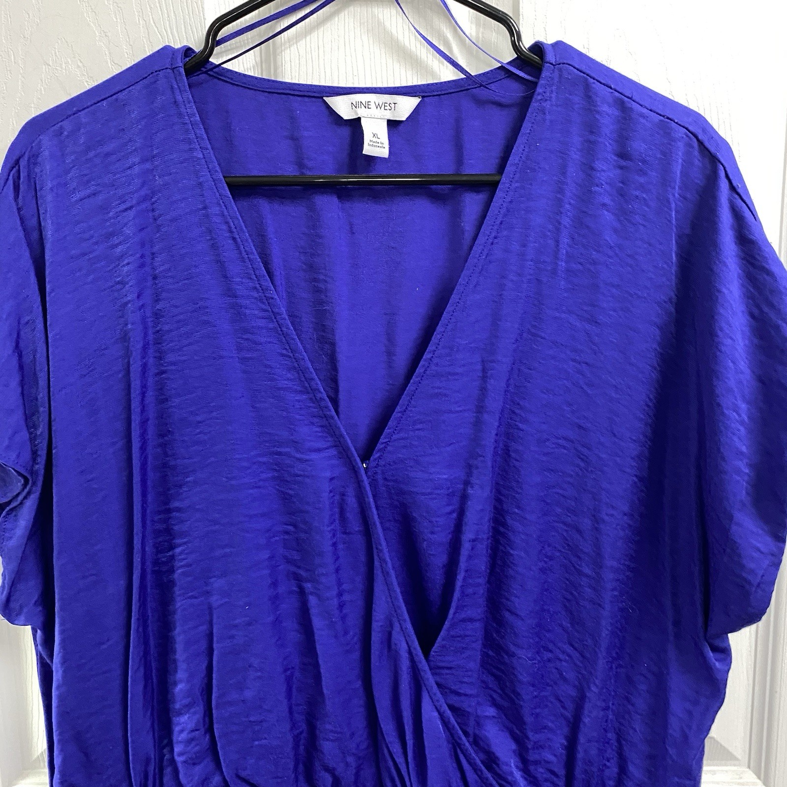 Nine West Women’s Deep Blue Blouse Elastic Waist Pullover Top Sz. XL
