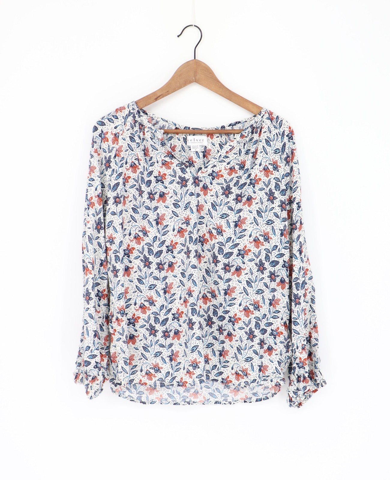 VELVET By Graham & Spencer V Neck Floral Printed Top M $134 A9 283