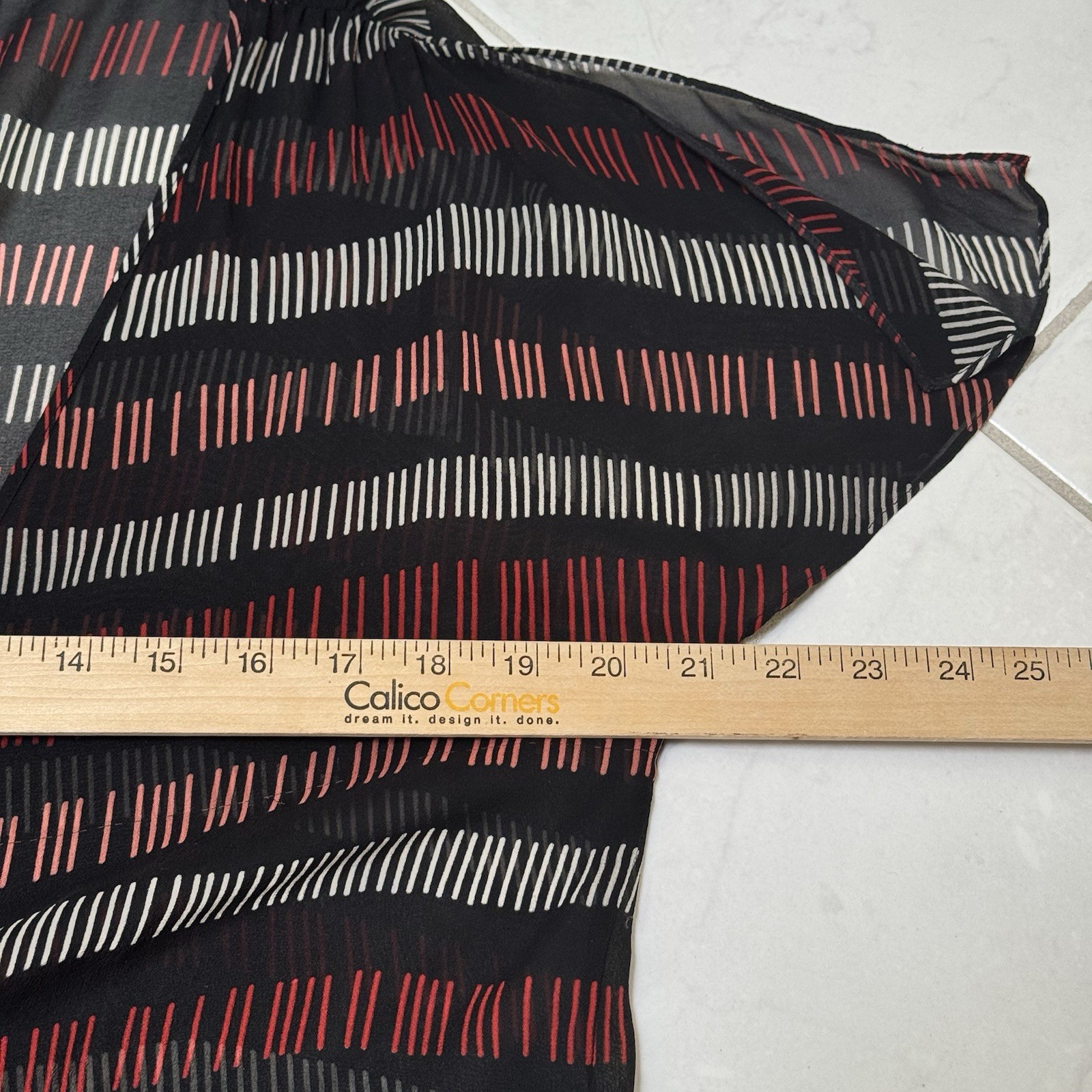 Calvin Klein 100% Silk Sheer Wrap Short Slit Sleeves Black Red White Sz 6