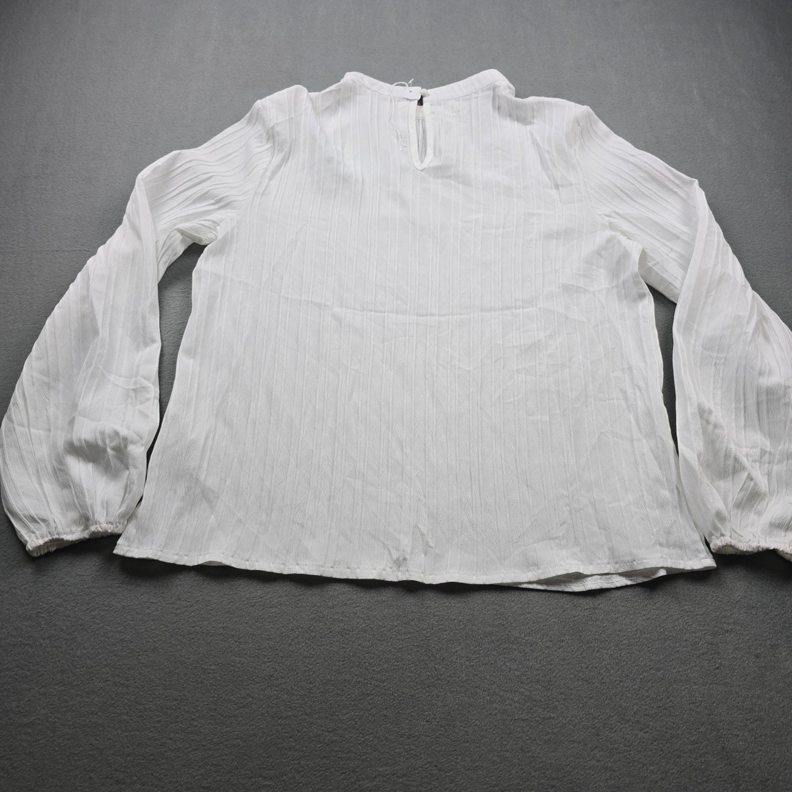 White Mock Neck Textured Long Sleeve Blouse Balloon Sleeve Top Medium thin