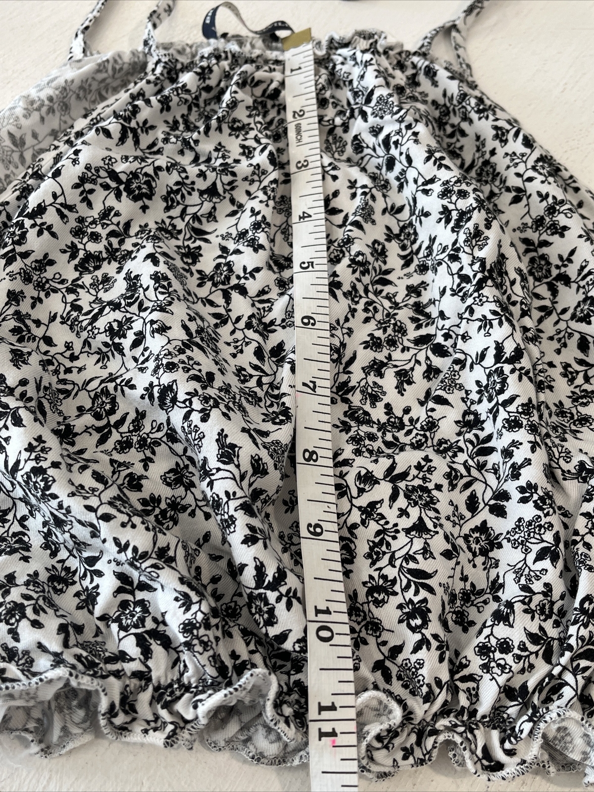 Brandy Melville Womens Floral Top Tie Strap Elastic Waist One Size