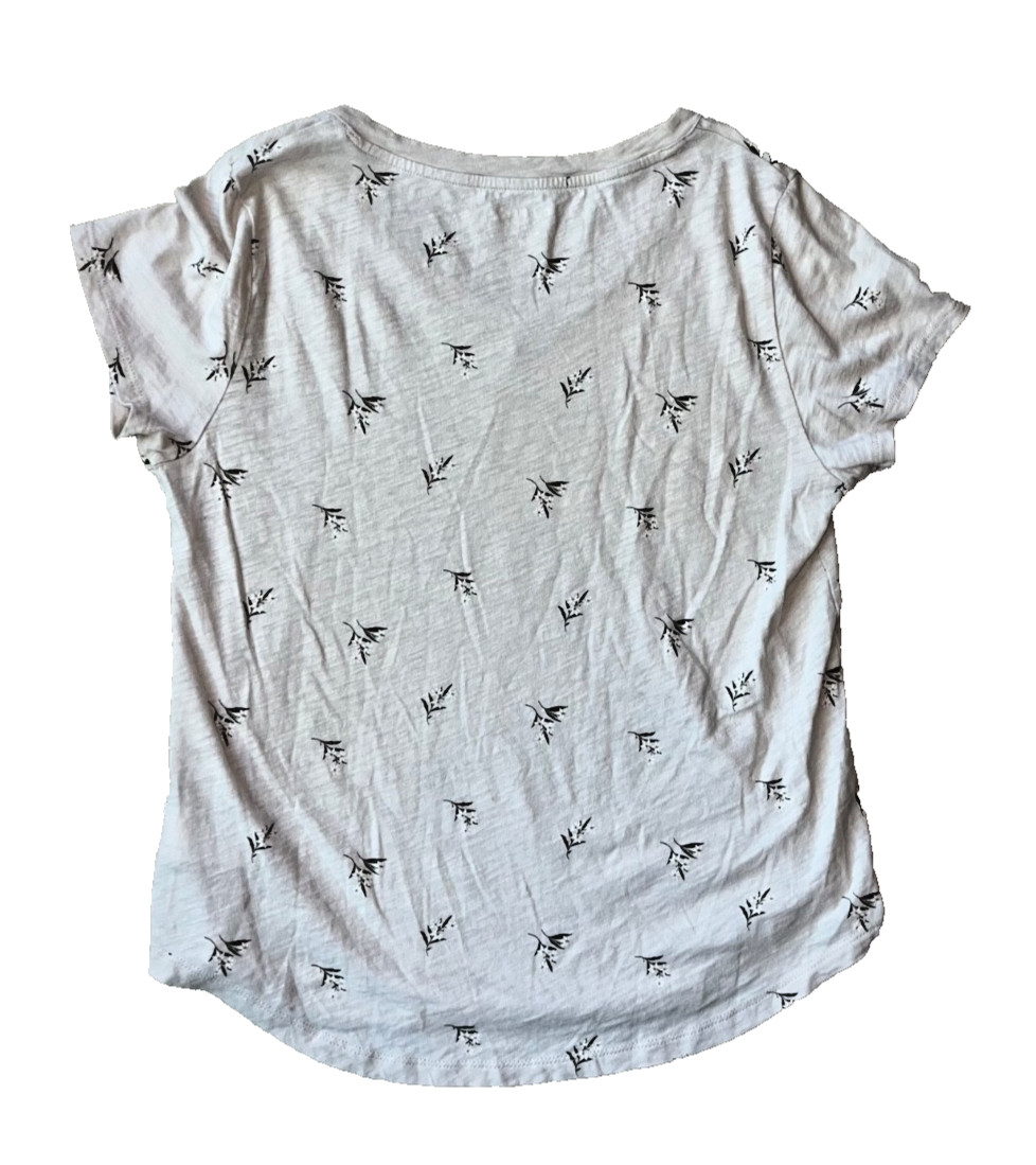Old Navy beige cotton knit tee with floral print – Women’s size XS
