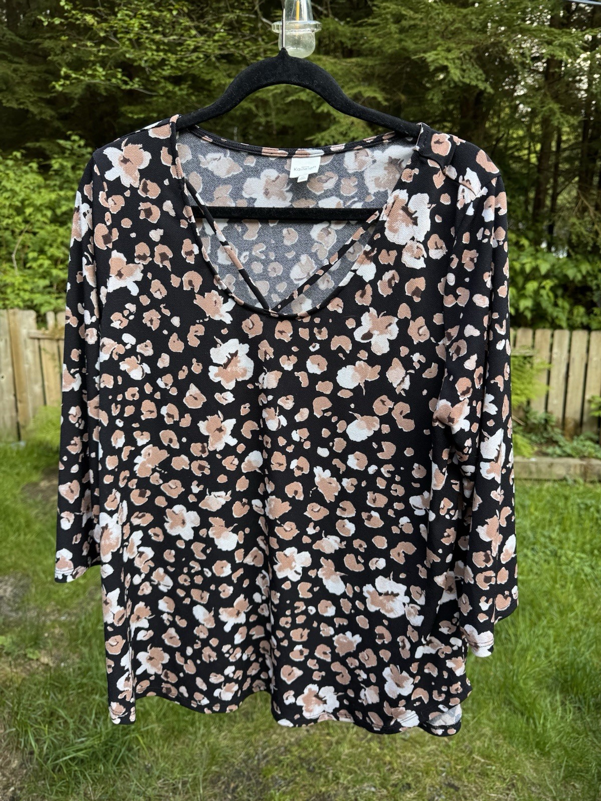 Kaileigh Black Beige White Floral V-Neck 3/4 Sleeve Blouse XXL Women