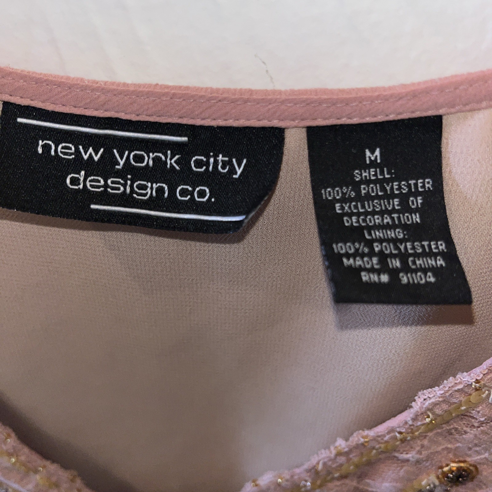 NYC Design Co Mauve Embellished Blouse V Neck Sheer Lined Dressy Top Sz M Ladies