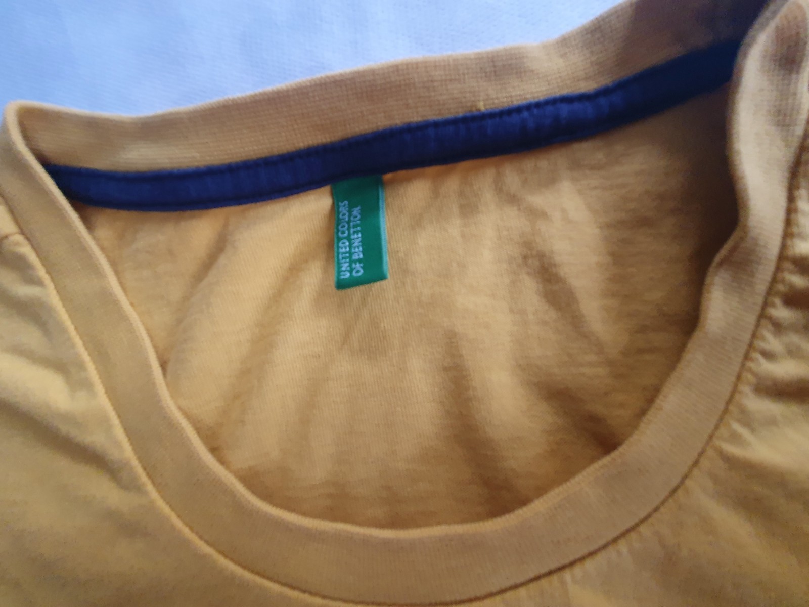United Colors Of Benetton T Shirt Size L