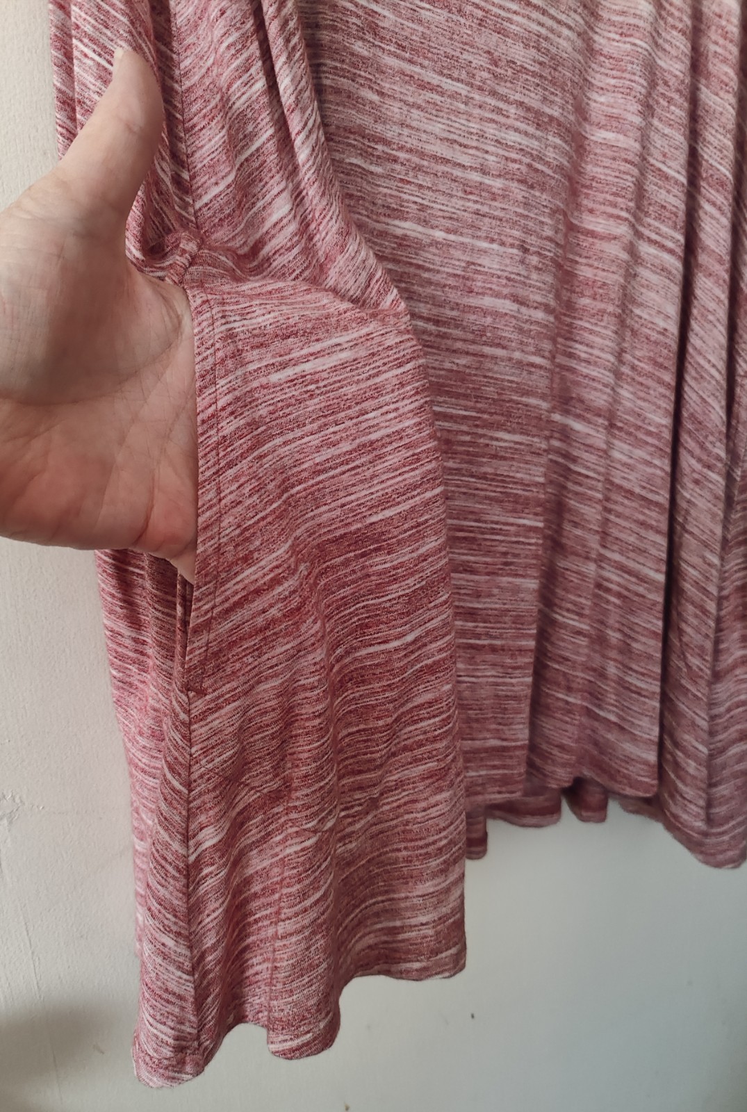 Logo Sleeveless Swing Top With Pockets Size XL
