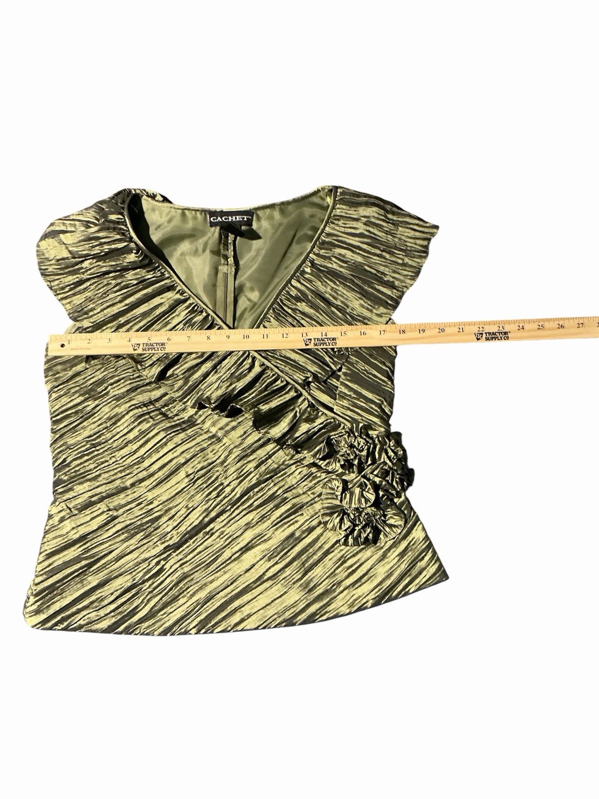 Cache Y2K Metallic Olive Green Ruffled Top V Neck Sleeveless Party Blouse 10