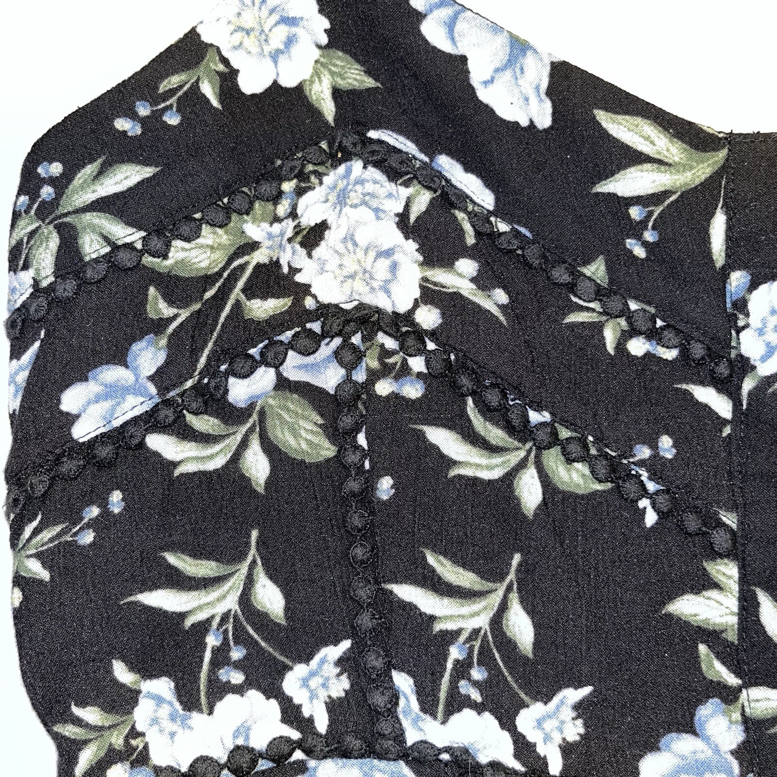 American Eagle Women’s Size Medium Halter Crop Floral Y2K Cottage Core Fairy